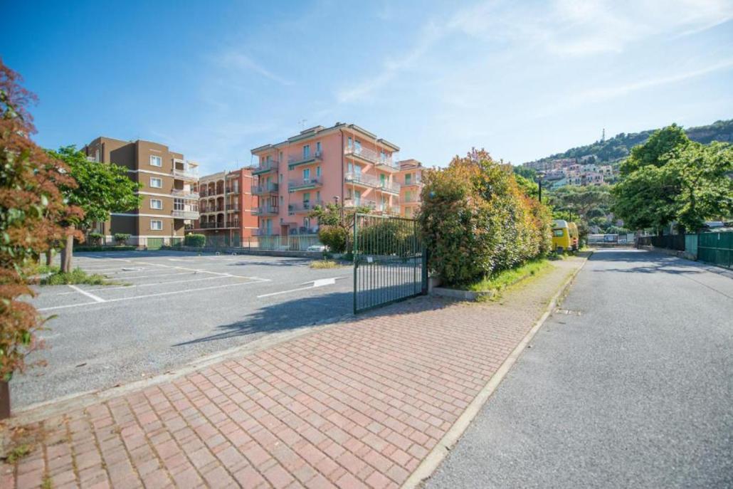 Babyaccomodation Family Bright Pietra Ligure Dış mekan fotoğraf